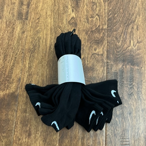 Nike Everyday Low Cotton Cushioned Socks 6 Pack - Picture 9 of 17